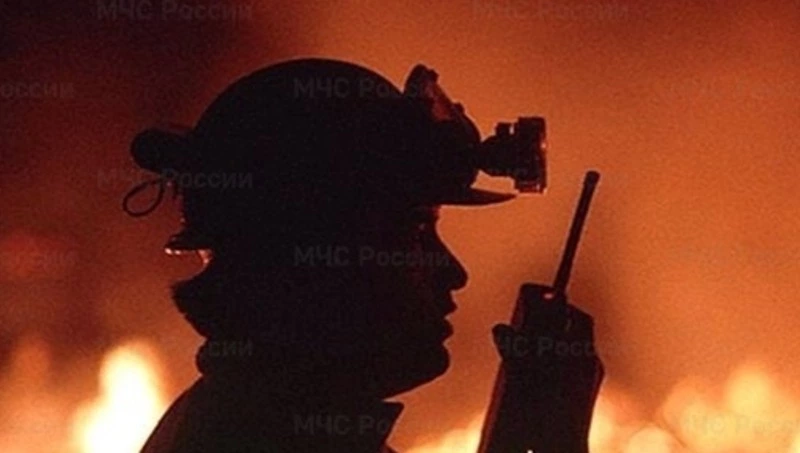 Частная баня загорелась утром недалеко от Южно-Сахалинска 2 июня 