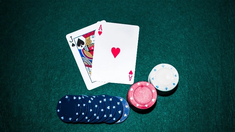 Госдума приняла закон о самозапрете на участие в азартных играх