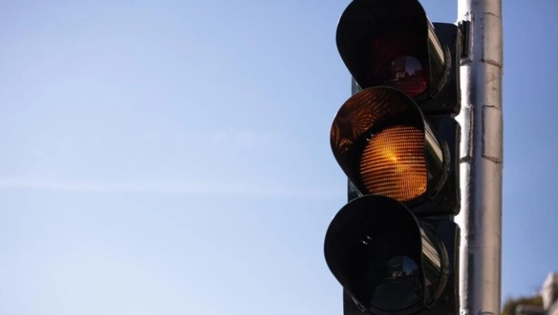 Светофор вышел из строя на улице Ленина в Южно-Сахалинске