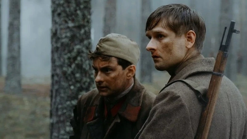 Афиша кино на выходные в Южно-Сахалинске: путешествие в прошлое и неприличные соседи