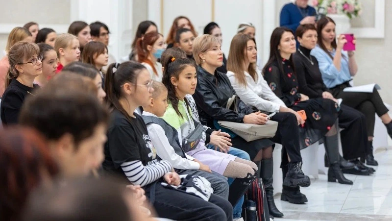 Академию эстрады на базе филармонии открыли в Сахалинской области