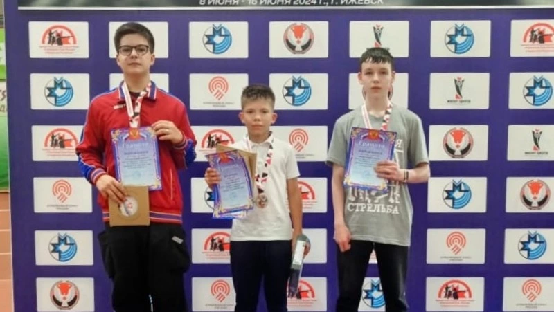 Сахалинец Дмитрий Иванов завоевал бронзовую медаль на соревнованиях «Юный стрелок России»
