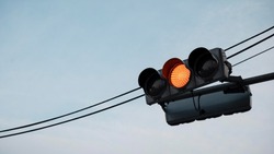 Пять светофоров отключили из-за ремонта на сетях энергоснабжения в Южно-Сахалинске