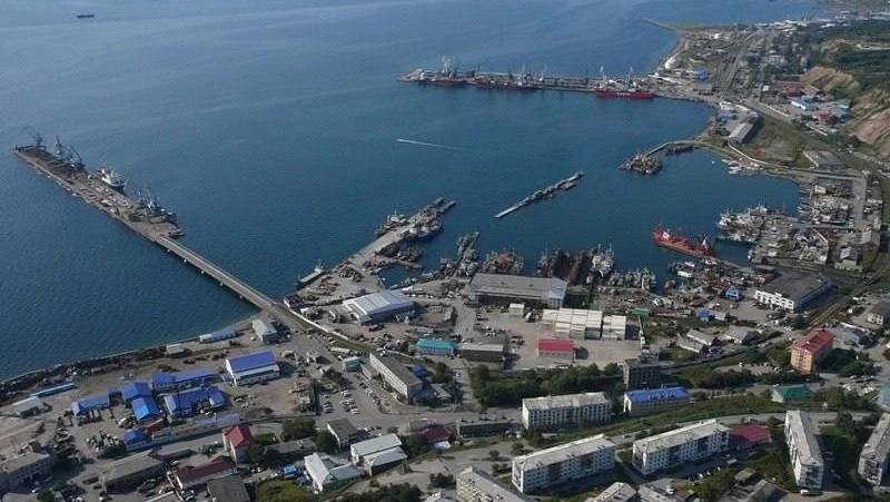 «Вопрос жизни и смерти»: Лимаренко настоял на срочной реконструкции Корсаковского порта