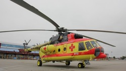 Врачи полетят на вертолете к получившим ожоги жителям Холмска