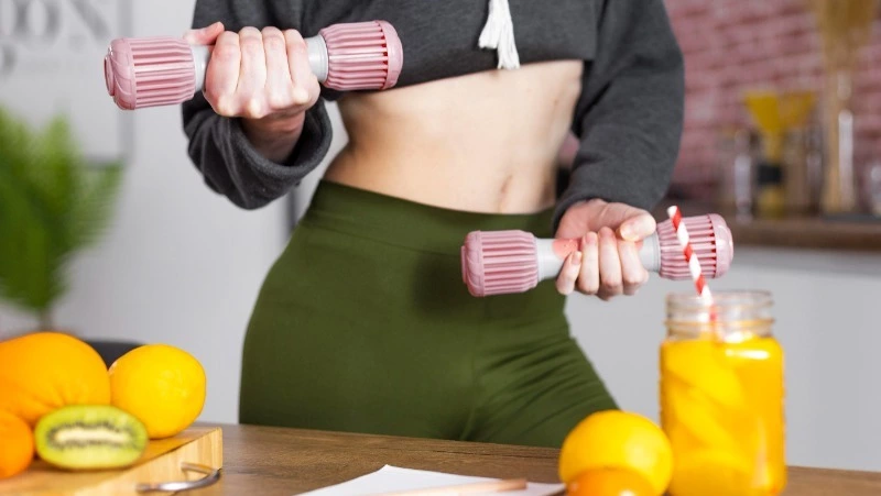 Тренер-нутрициолог открыла жителям Сахалина главные секреты быстрого похудения к лету