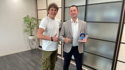 Премию Sakh.onLike за лучший паблик «ВК» вручили Сахалинскому техникуму сервиса