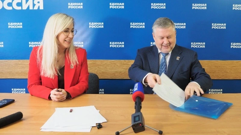 Депутат Госдумы Георгий Карлов подал заявку на праймериз Единой России