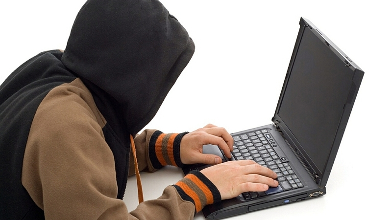 Очередной сахалинский экстремист стал фигурантом уголовного дела