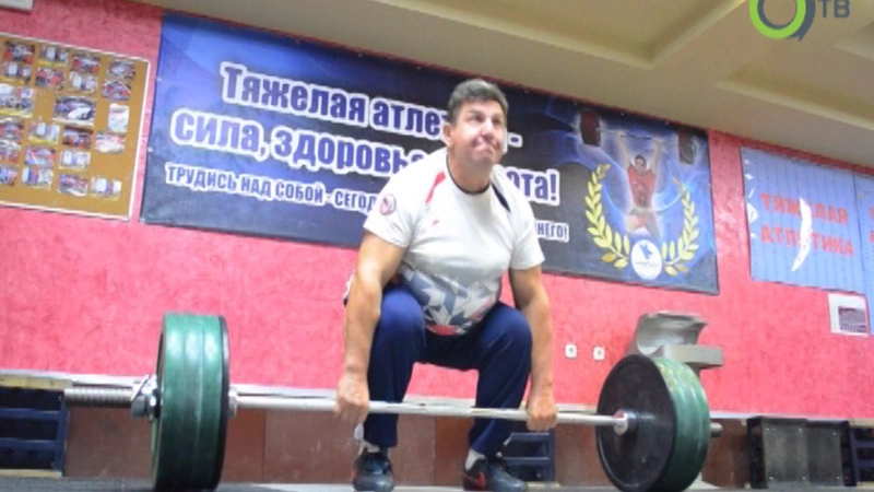 Два сахалинца выиграли золото Кубка мира по тяжелой атлетике в Китае