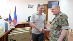 Председатель правительства Сахалинской области передал сахалинским бойцам СВО партию оборудования