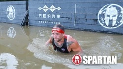Спортсмен с Сахалина стал победителем Spartan Race в Китае