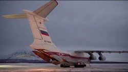 Два мощных погрузчика доставили рейсом с Сахалина на Камчатку