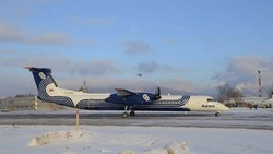 Летевший в Южно-Курильск самолет вернулся в Южно-Сахалинск из-за разгерметизации