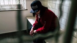 Больше тысячи жителей Сахалина наказали за плохое воспитание детей в 2022 году