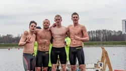 Сахалинцы получили три награды международных соревнований по зимнему плаванию