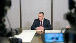 Юрий Трутнев поздравил жителей Дальнего Востока и Арктики с Днем России 