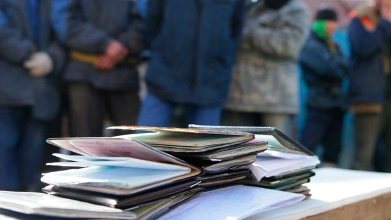 В Госдуму внесут проект о пожизненном запрете на въезд в РФ иностранцам с судимостью