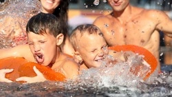 Жителям Сахалина напомнили о правилах безопасности на пляжах