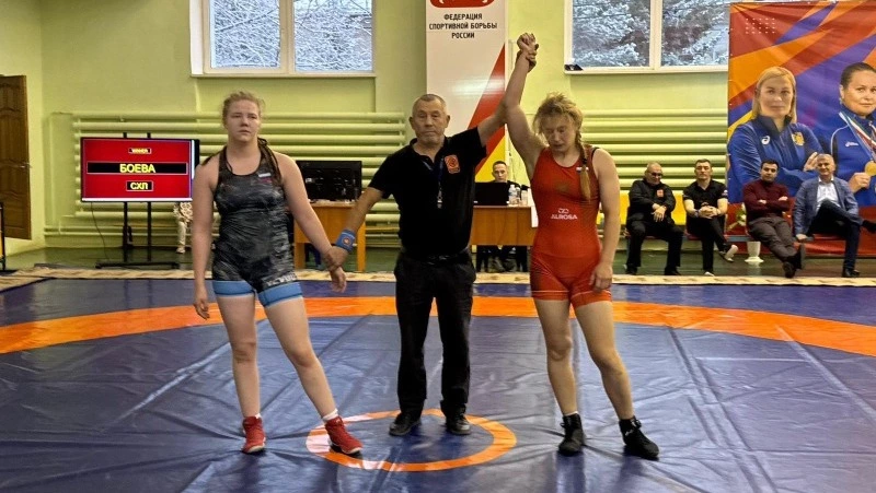 Спортсменка Анна Боевая из Анивы стала мастером спорта по спортивной борьбе 