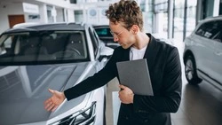 Авито Авто: нейросеть помогает анализировать повреждения продаваемых автомобилей