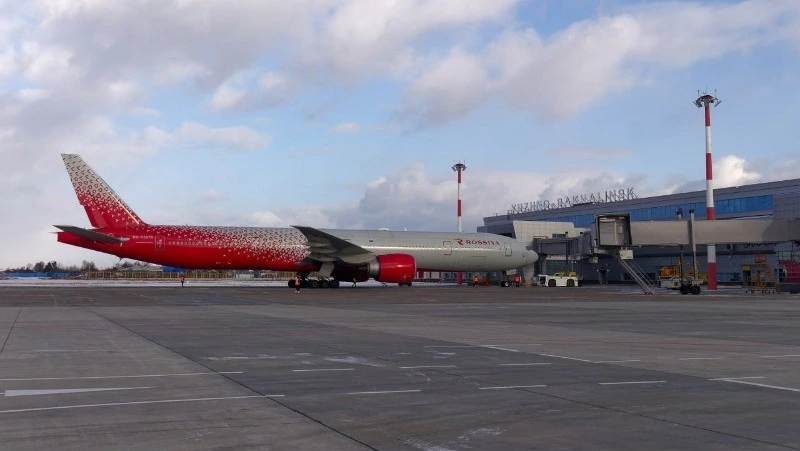 С компании, строящей взлетную полосу в Южно-Сахалинске, требуют 3 миллиарда рублей за срыв сроков