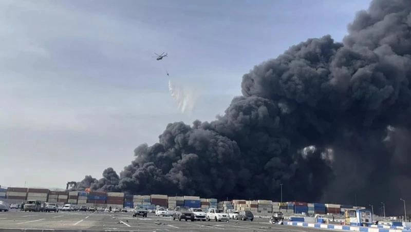 В Иране объявили траур по погибшим от взрыва в порту