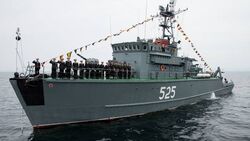 Юрий Трутнев поздравил моряков с Днем Военно-морского флота России
