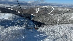 Работу канатной дороги приостановили на «Горном воздухе» из-за обледенения