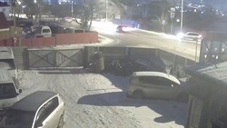 Водитель легковушки на полном ходу сбил 15-летнюю девочку в Южно-Сахалинске
