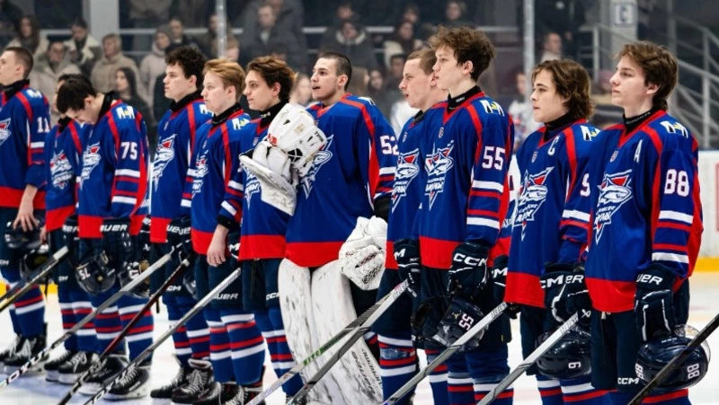 Белорусский хоккейный клуб прилетел на остров для игры с «Сахалинскими Акулами»