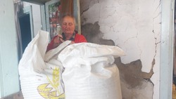 Больше 100 тонн дотационного корма доставили хозяйственникам в Углегорском районе 