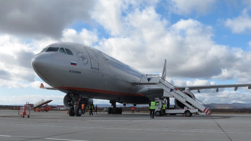 «Аэрофлот» ввел 50-процентную скидку на авиабилеты для детей до 12 лет