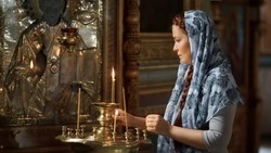 Церковный праздник 27 ноября 2025: традиции, строгие запреты и народные приметы дня