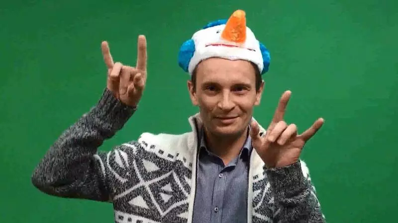 СТИХия новогодняя. Как мы снимали ролик про елочку