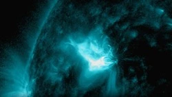 Солнце сменило «милость на гнев»: зафиксированы первые мощные вспышки за две недели