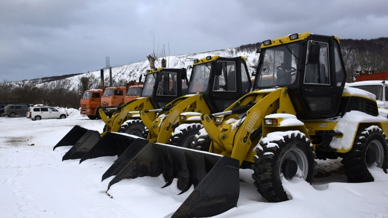 Власти Томари закупили новую дорожную технику