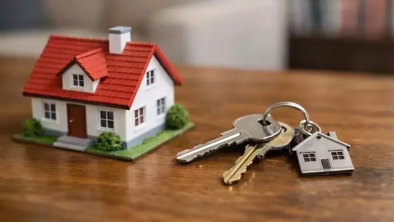 Молодые семьи и участники СВО могут получить 400 тысяч на ипотеку в Сахалинской области