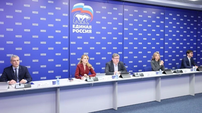 Андрей Исаев: при поддержке «Единой России» трудоустроены 580 тысяч человек