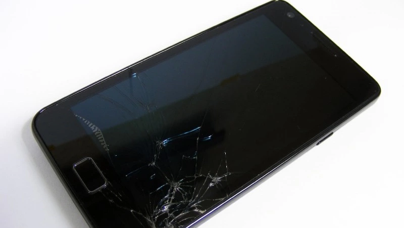 Курильчанин попал под следствие за разбитый телефон экс-сожительницы