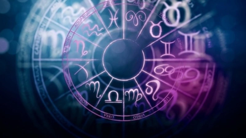 Бесконечная любовь Козерога и пластическая операция Льва. Гороскоп на 25 июля