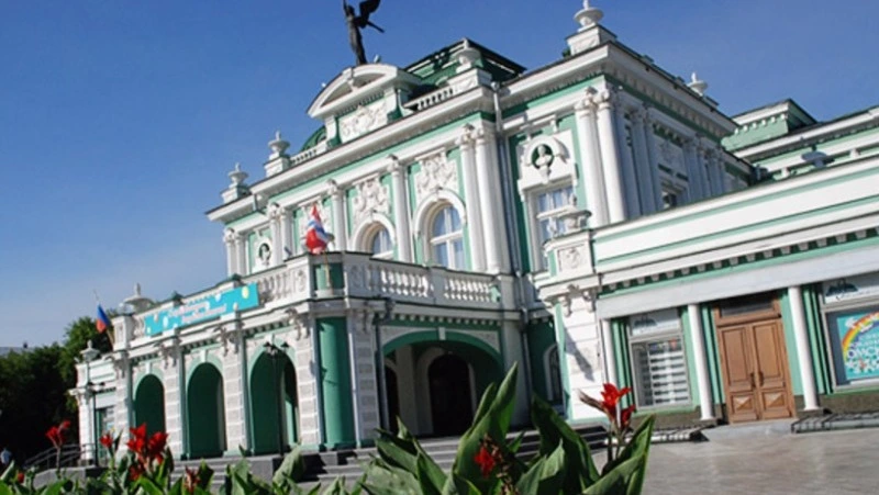 Омск — первый, Владивосток — третий: выбрана новая культурная столица России 2026 года