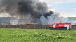 Прокуратура выяснит причины пожара на стройке дома и детсада на Курилах