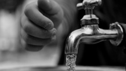 Названы сроки подачи чистой питьевой воды жителям Шахтерска