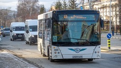 В Южно-Сахалинске отменили оплату проезда с помощью телефонов