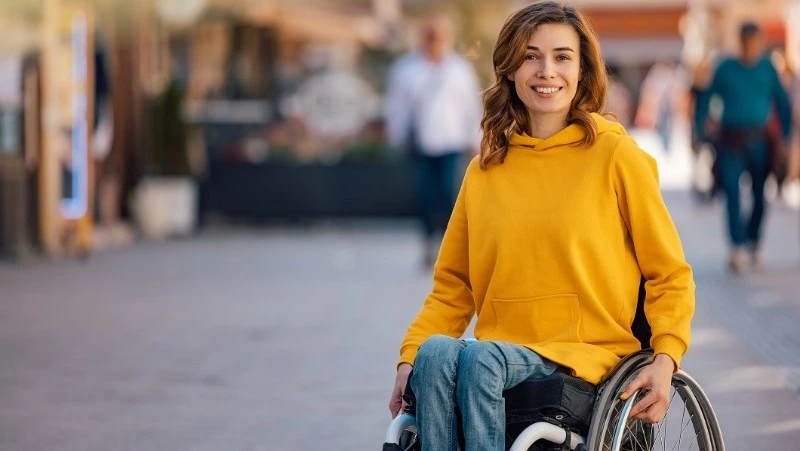 Более десяти мер поддержки получают от соцфонда сахалинцы с инвалидностью