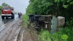 Грузовик опрокинулся на трассе Южно-Сахалинск – Холмск