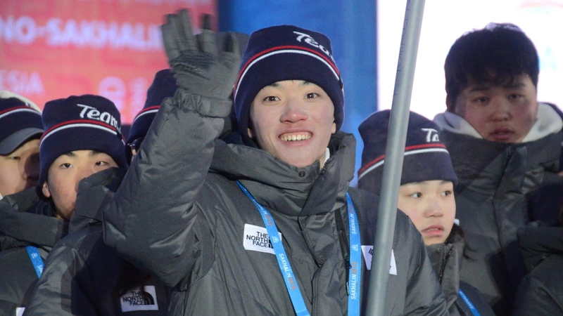 Открытие игр «Дети Азии» на Сахалине: мороз, корабль, огонь и Чехов