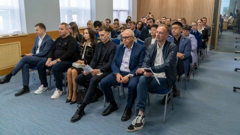 Власти Южно-Сахалинска обсудили с бизнесом перспективы жилищного строительства