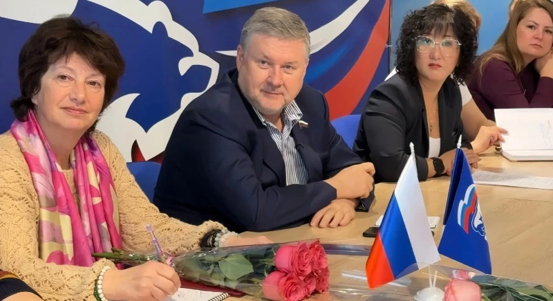 Депутат Госдумы Георгий Карлов поддержал активистов проекта «Управдом» на Сахалине